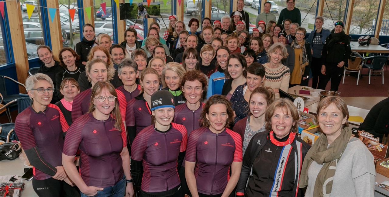 Jubileumjaar voor Vrouwenwielrennen.nl