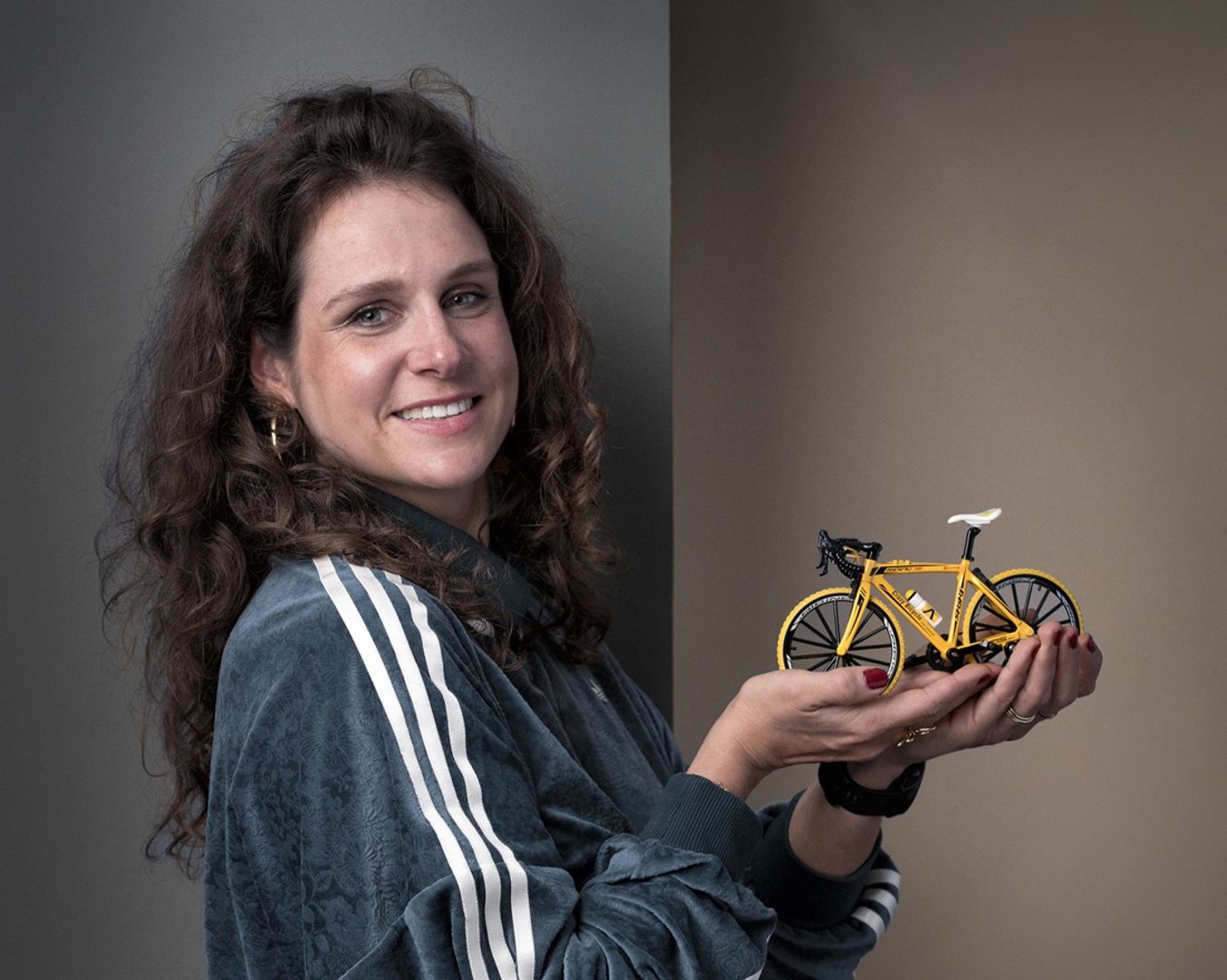 Ultra-fietser Nicole van Batenburg beleeft hemelse en helse avonturen