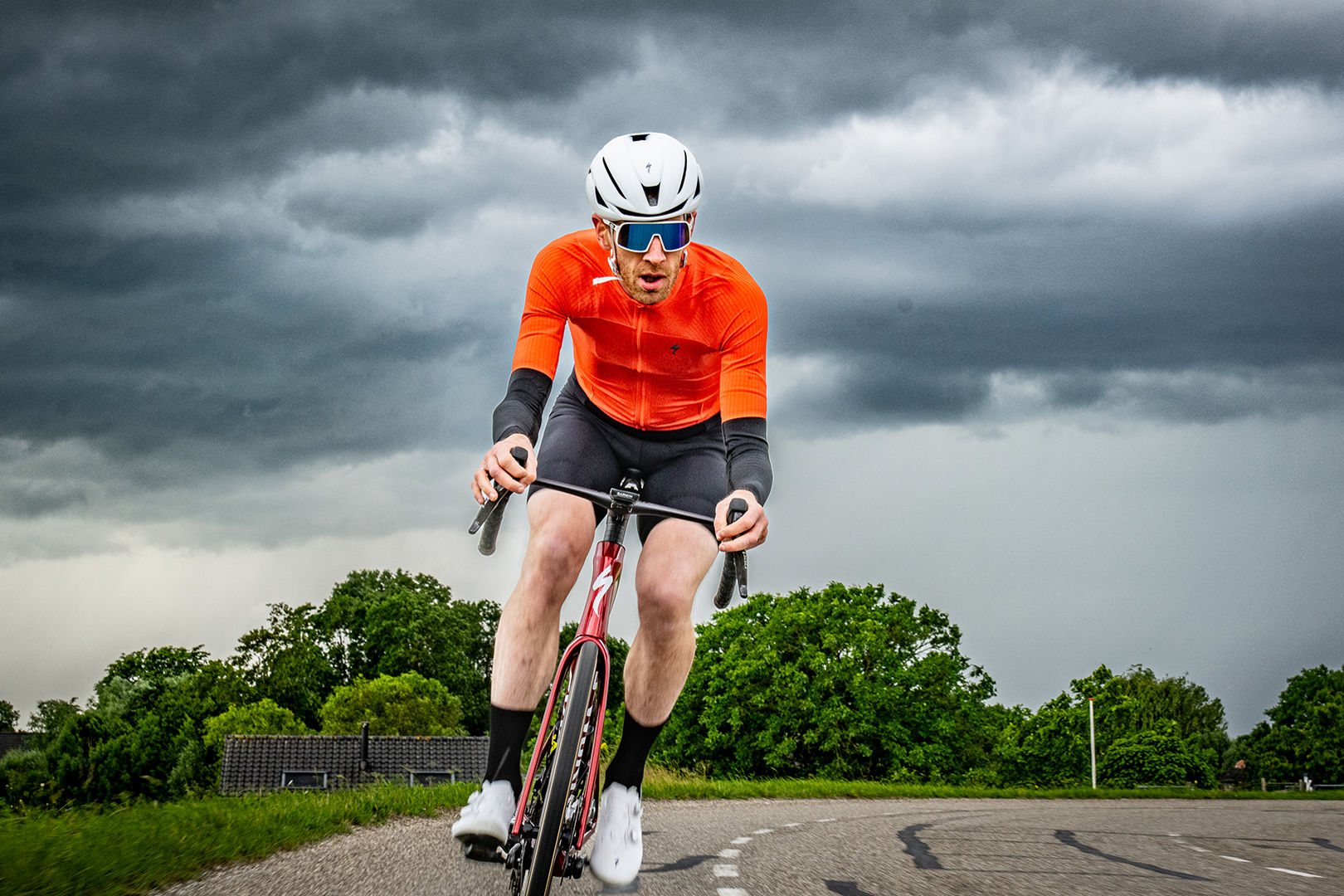 Eerste indruk Specialized Tarmac SL9: 18 seconden sneller dan Pogi's fiets op Alpe d'Huez