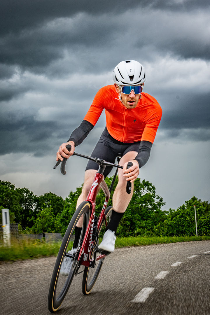 Eerste indruk Specialized Tarmac SL9: 18 seconden sneller dan Pogi's fiets op Alpe d'Huez