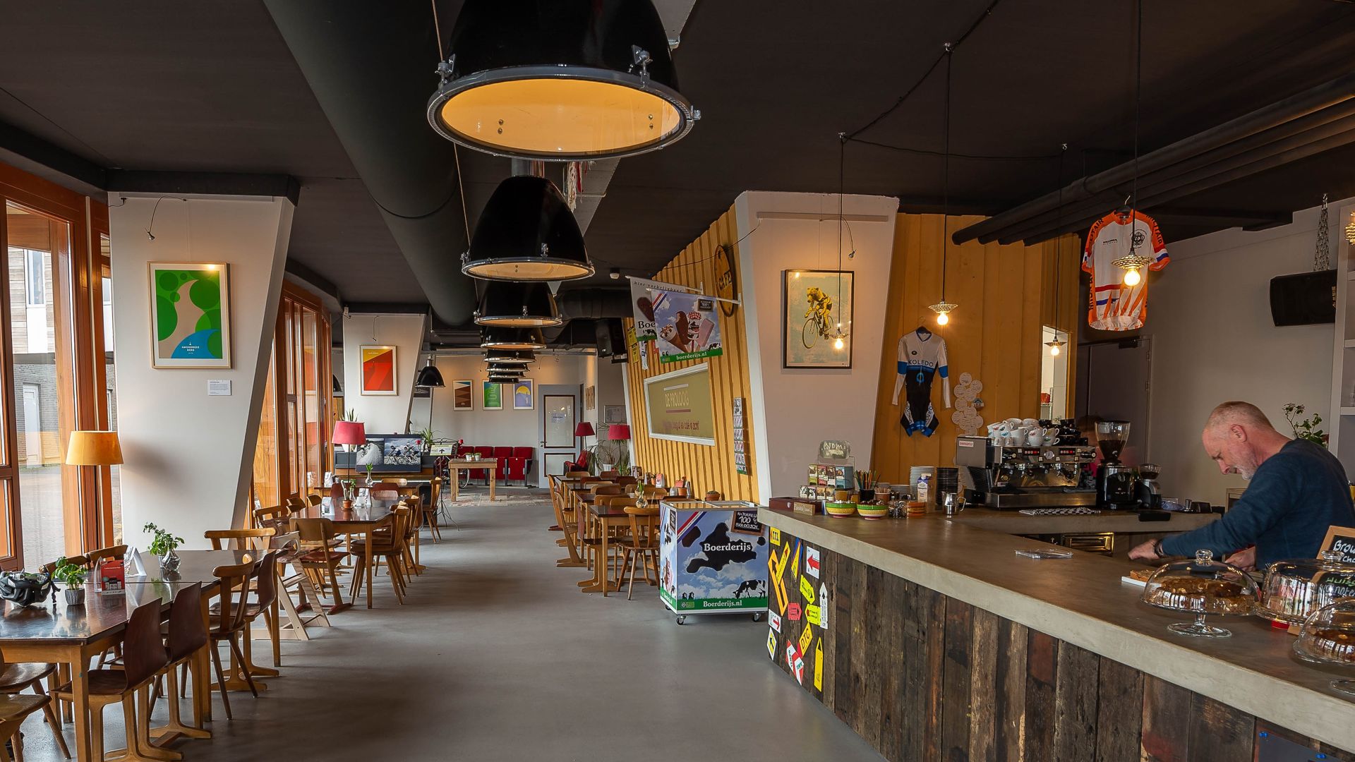 Wielercafé van NTFU en Le Champion