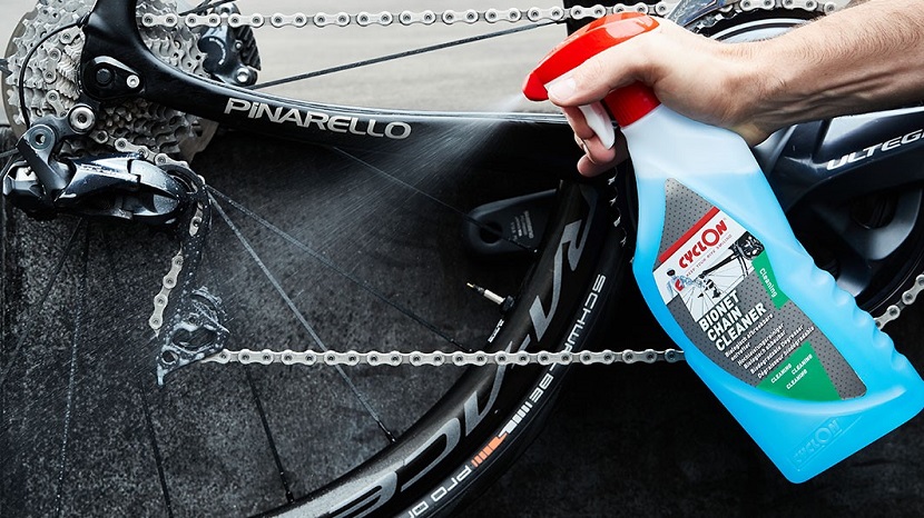 Hoe maak ik mijn fietsketting schoon?