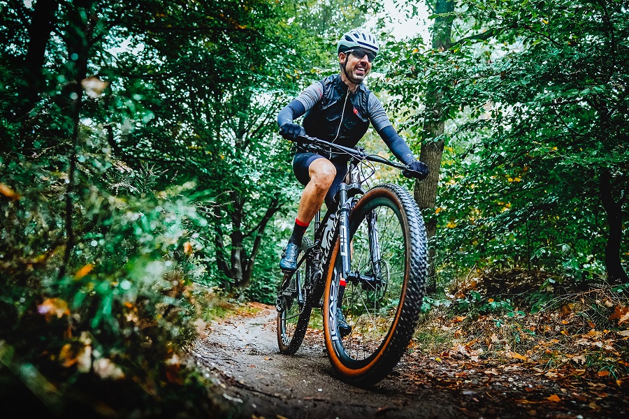 Column Rein Zwaan: Mountainbiker geniet niet van de natuur!?
