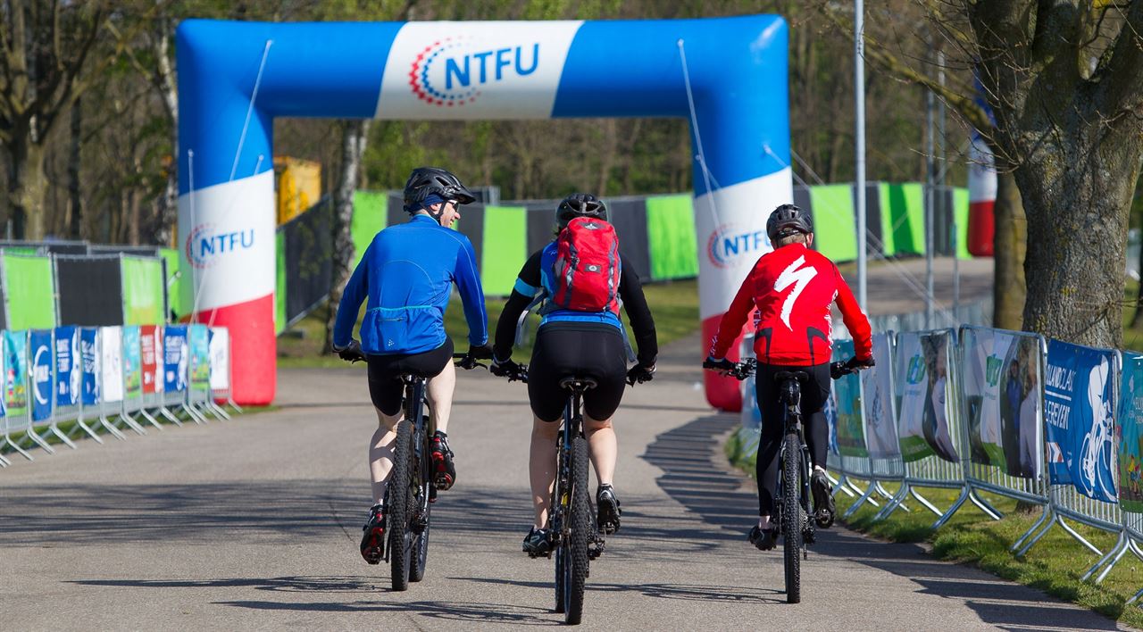 Een hele organisatie, zo'n toertocht