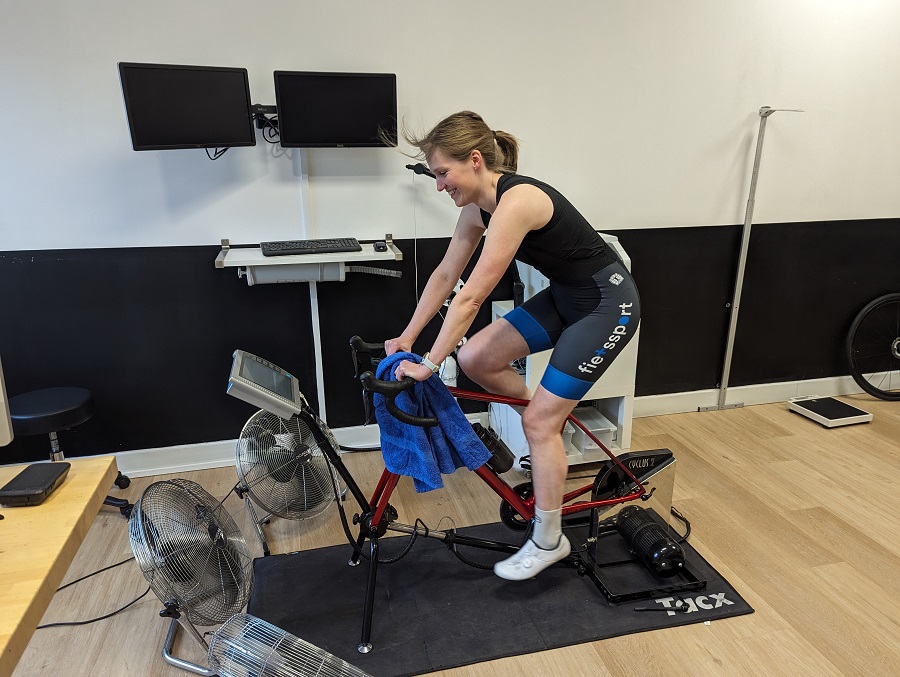 Hoe vergaat het Annemiek? (die piekt met Fietssport)