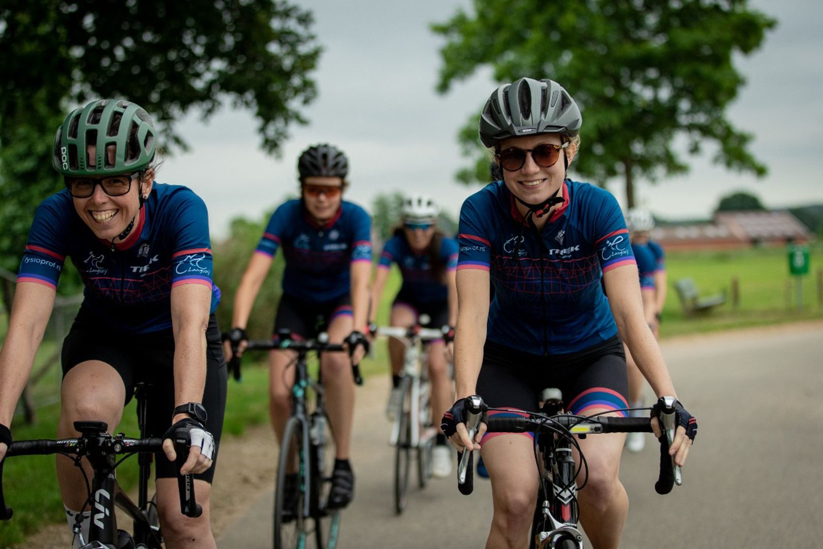Vier Internationale Vrouwendag met een social ride speciaal voor vrouwen