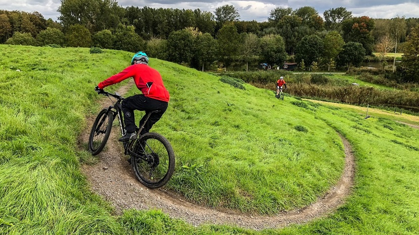 Bergop in de polder
