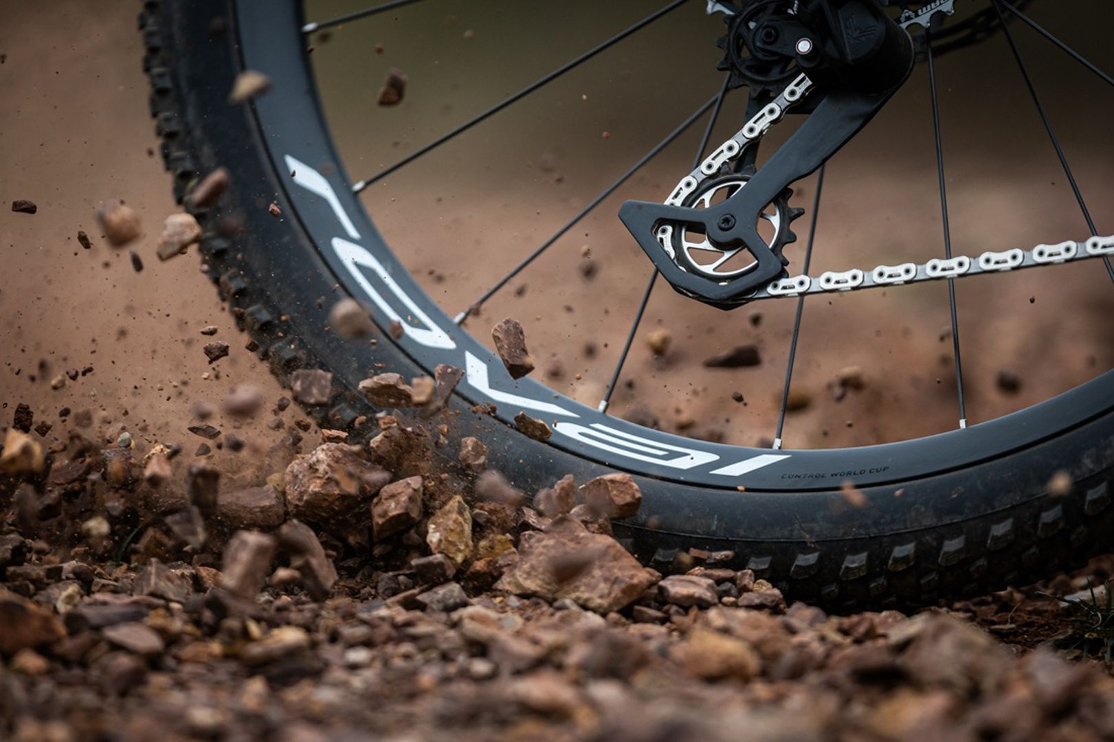 Specialized trapt mountainbikeseizoen af met nieuwe Roval wielen en Air & Fast Trak banden