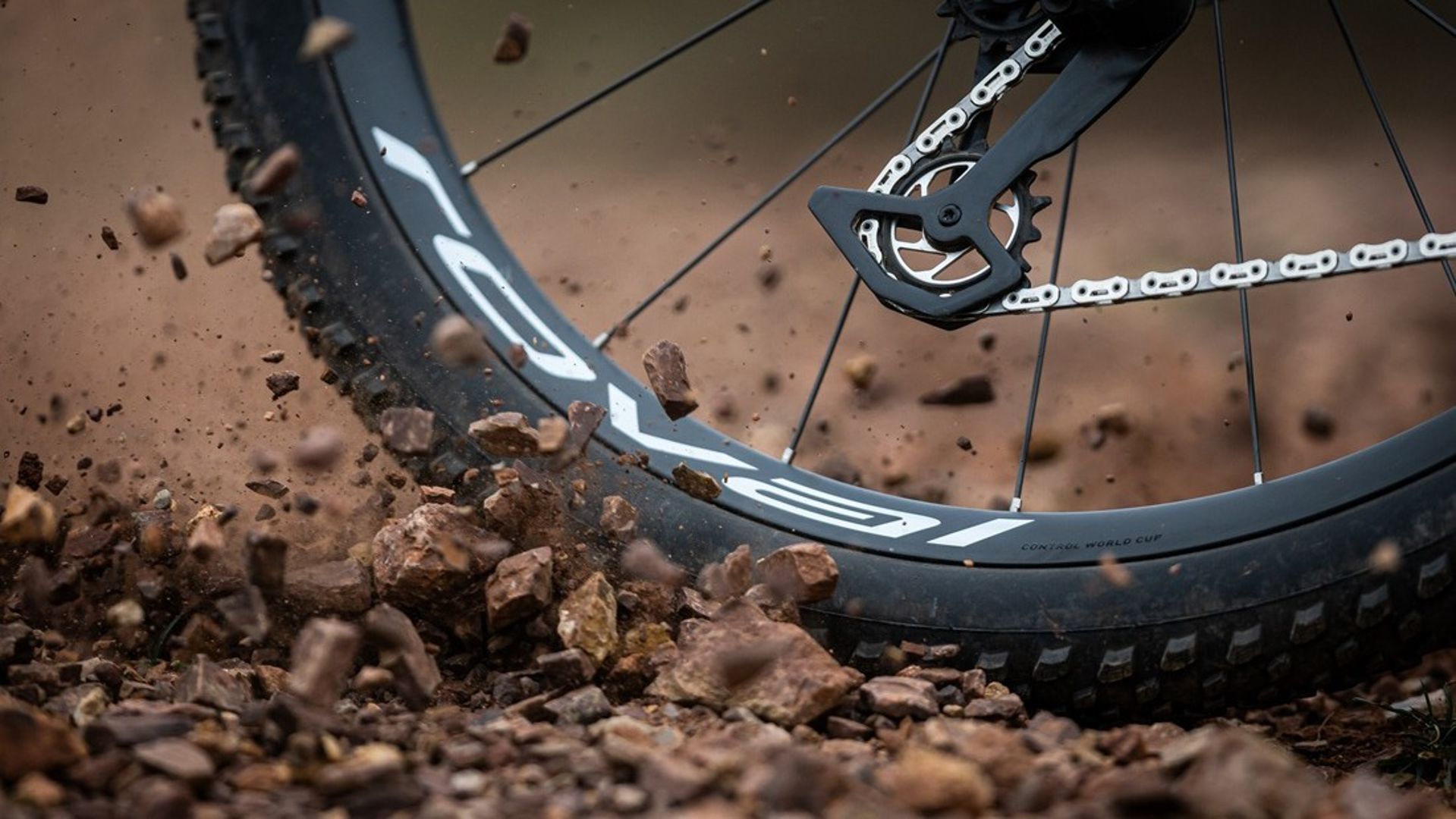 Specialized trapt mountainbikeseizoen af met nieuwe Roval wielen en Air & Fast Trak banden