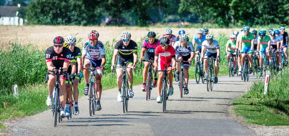 1,8 miljoen deelnemers toertochten