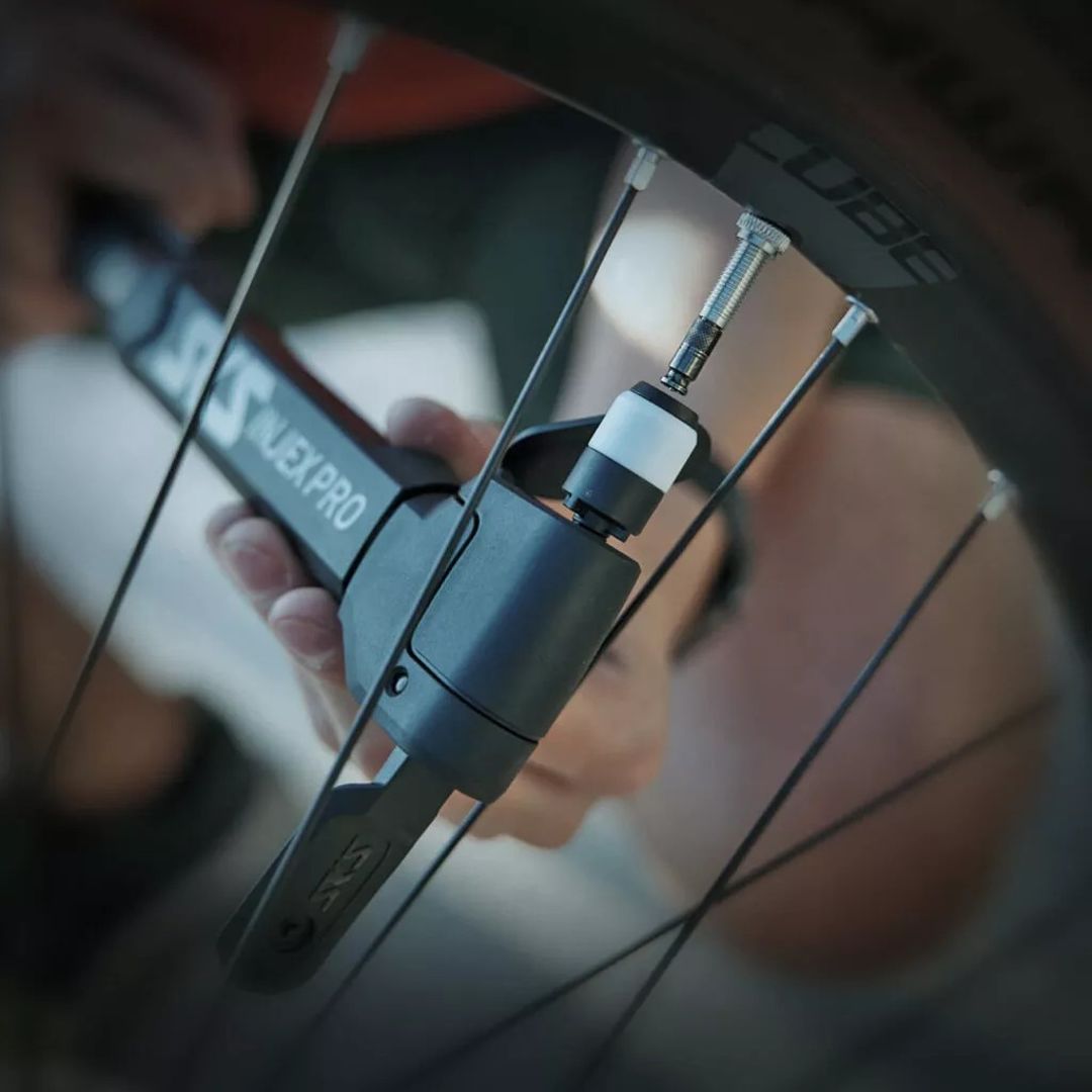 Nu leverbaar: de eerste pomp voor het nieuwe Schwalbe Clik Valve ventielsysteem