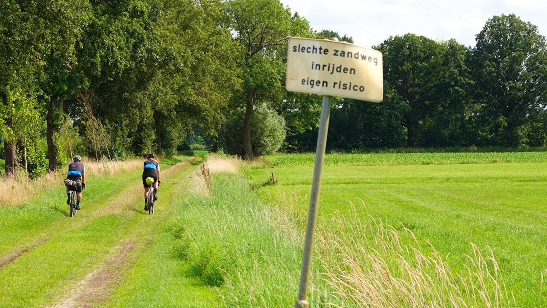 Dossier: Bikepacking