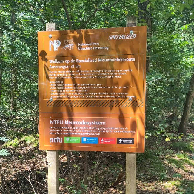 Kleurcodes geven aan hoe makkelijk of moeilijk de mountainbikeroutes op de Utrechtse Heuvelrug zijn