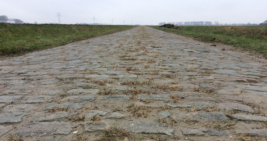 Dokkeren over Zeeuwse kasseien