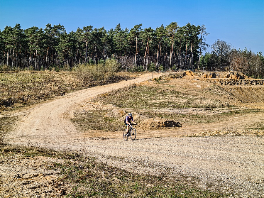 Dwars door de Meinweg: machtig mooie gravelroute in Limburg
