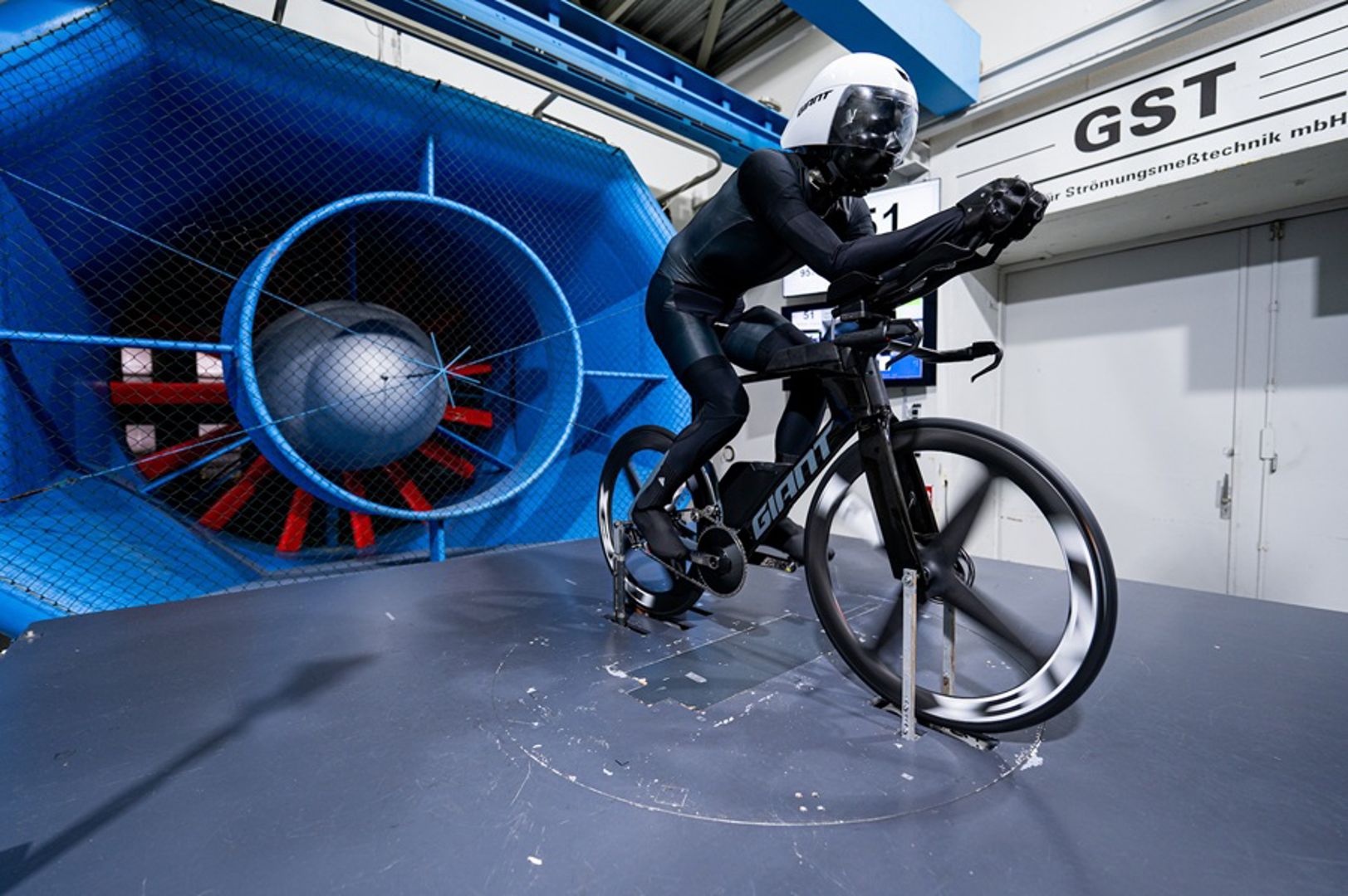 Supersonische snelheidsmonsters: Giant en Liv lanceren nieuwe Trinity en Avow