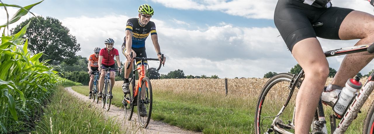 Toertocht door Achterhoek over zand, gravel en asfalt