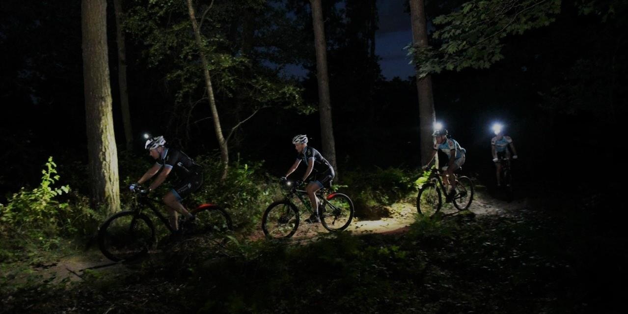 7x Nightrides voor op jouw ridelist