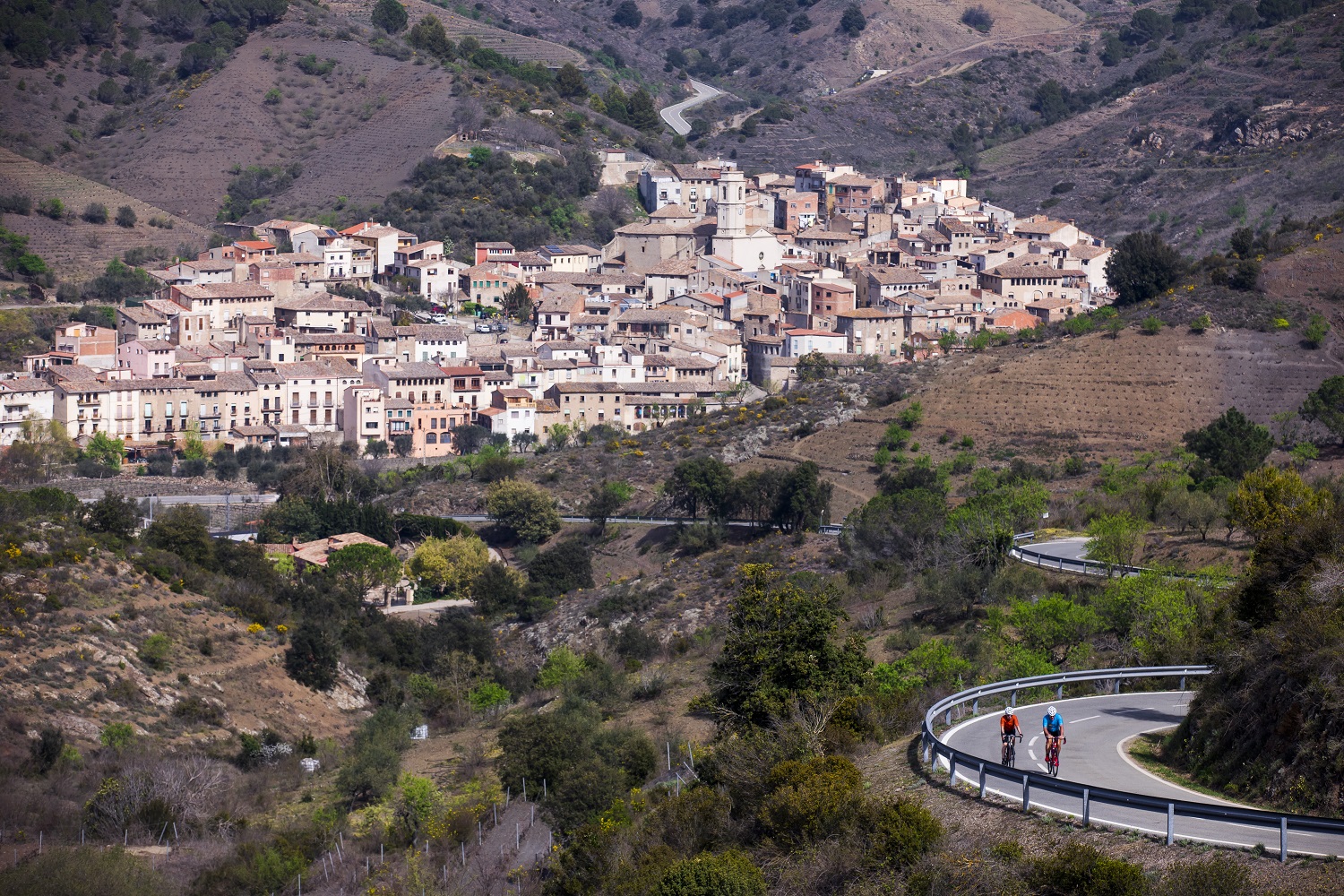 Waar ligt Catalonië en hoe kom je er?