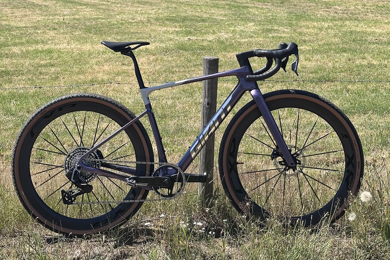 Eerste indruk Giant Revolt Advanced SL: Taiwanese snelheidsduivel gaat concurrentie achterna