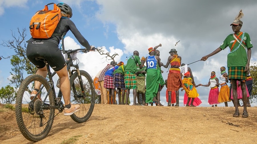 Op fietsavontuur in Oeganda met CvA Travel