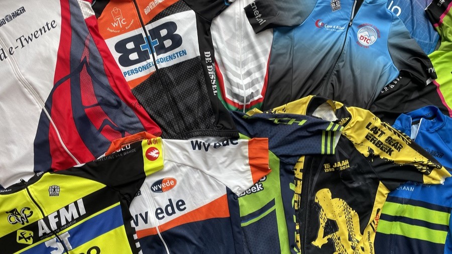 Doe mee aan de verkiezing clubshirt van het jaar 2025