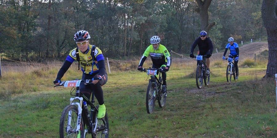 4x Oktoberfest rides fietsen