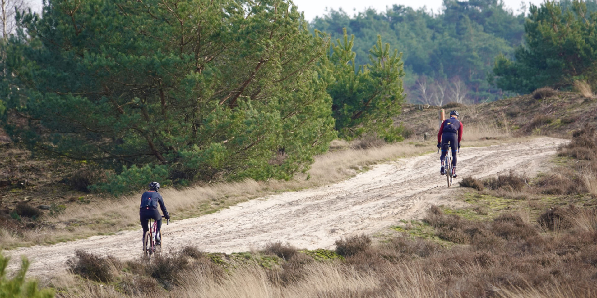 Dit zijn de 10x mooiste graveltochten van 2026