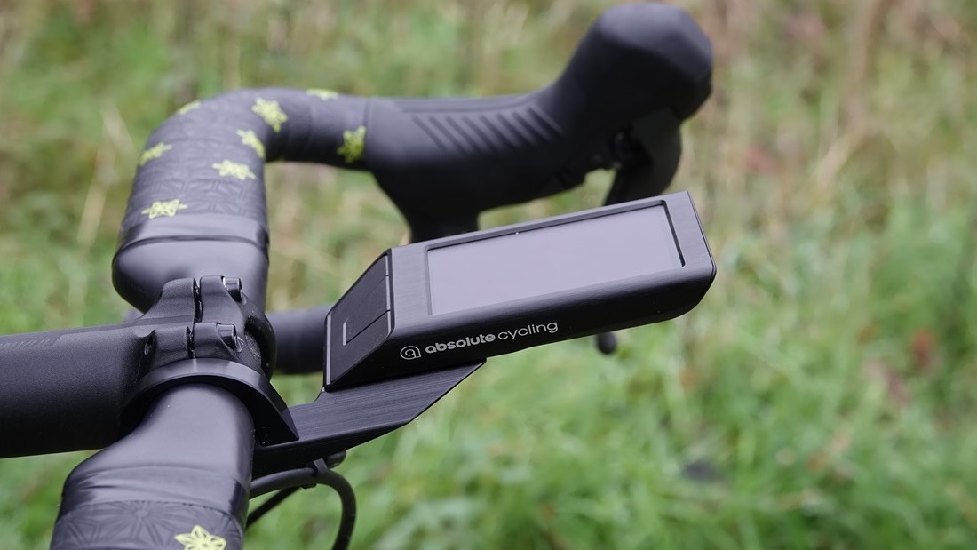 Eerste indruk van de Absolute Cycling The One fietsnavigatie