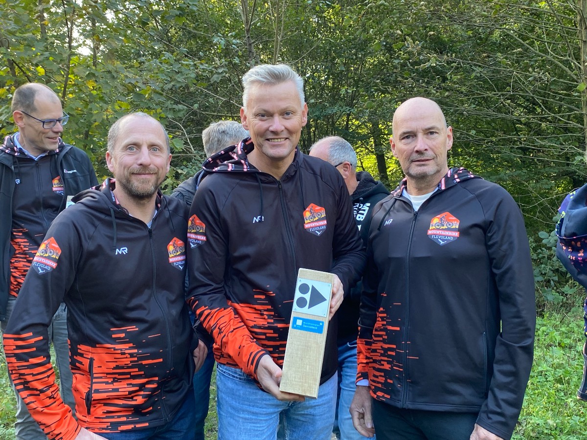 Alle mountainbikesroutes in Flevoland een kleur