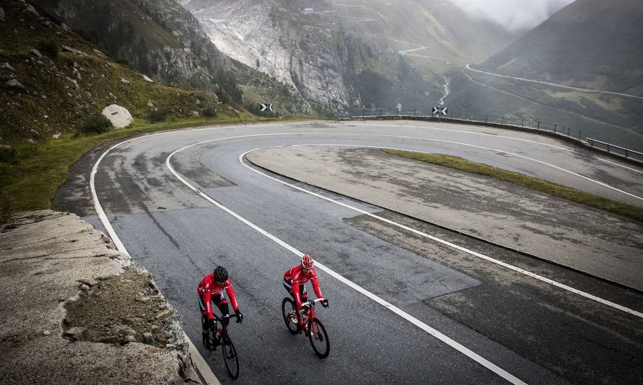 Barre tocht door de Zwitserse Alpen